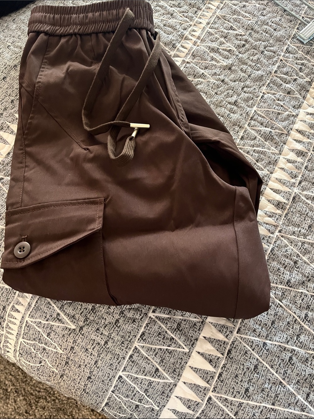 Women’s Cargo Drawstring Pants - Brown! NWOT!! - Picture 4 of 4